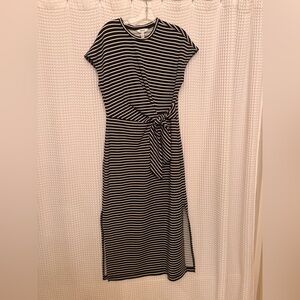 SPANX Black and White Midi Dress
